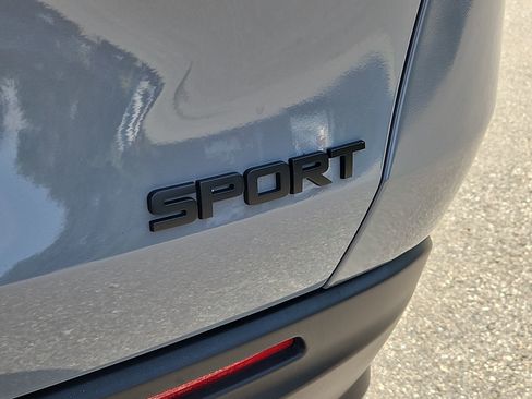 Certified 2023 Honda HR-V Sport image 5