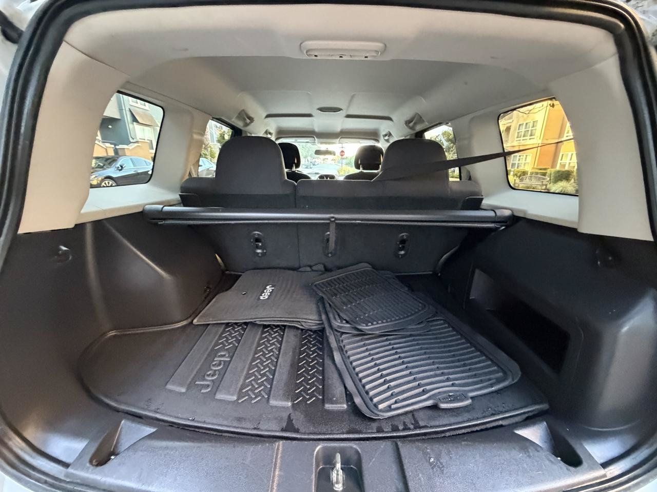 Used 2014 Jeep Patriot Sport w/ Power Value Group FWD image 35