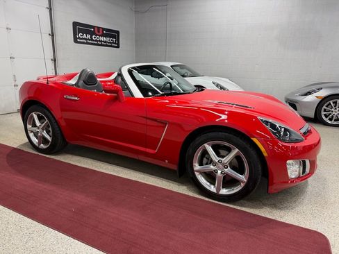 Used 2008 Saturn Sky Red Line image 11