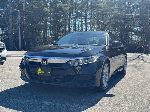 Used 2018 Honda Accord LX image 5