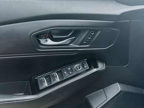Certified 2023 Honda Accord Touring image 17