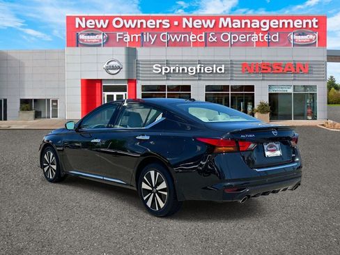 Used 2019 Nissan Altima 2.5 SL AWD/4WD image 6