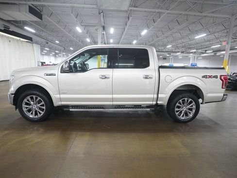 Used 2017 Ford F150 Lariat w/ Equipment Group 502A Luxury AWD/4WD image 23