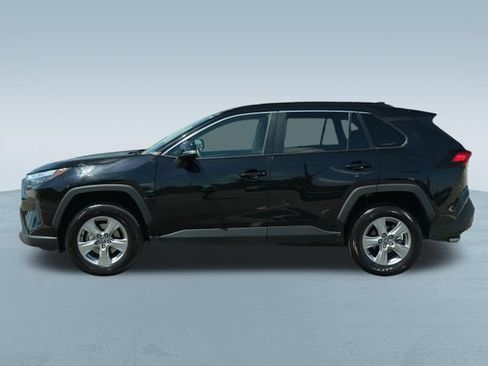 Used 2024 Toyota RAV4 XLE FWD image 4