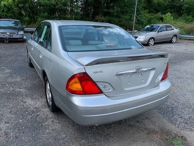 Used 2002 Toyota Avalon XL FWD image 8