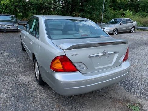 Used 2002 Toyota Avalon XL FWD image 8
