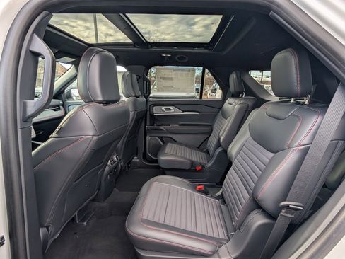 New 2025 Ford Explorer ST-Line w/ Premium Package image 13