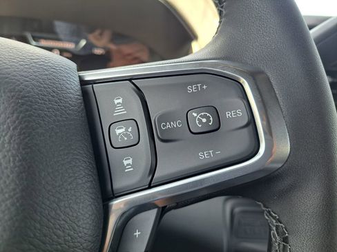 Used 2025 RAM 2500 Laramie image 13