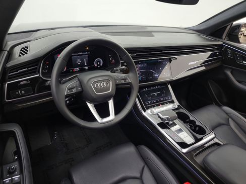Used 2023 Audi Q8 Prestige w/ Prestige Package AWD/4WD image 14