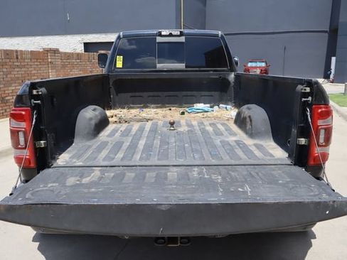 Used 2022 RAM 3500 Limited AWD/4WD image 26