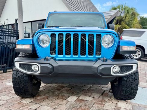 Used 2022 Jeep Gladiator Sport AWD/4WD image 5