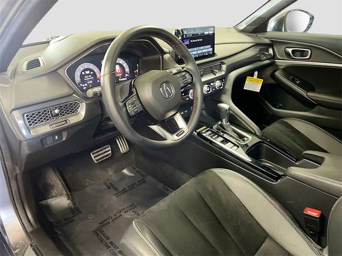 Used 2024 Acura Integra A-Spec image 9