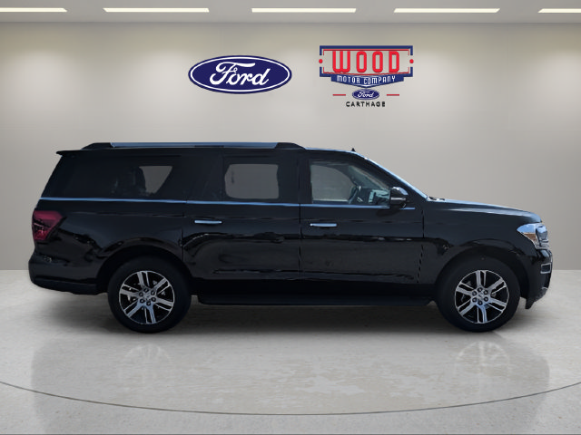 Used 2024 Ford Expedition Max Limited AWD/4WD image 2