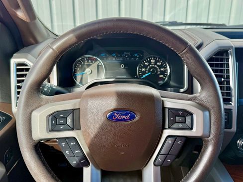 Used 2015 Ford F150 King Ranch w/ Equipment Group 601A Luxury image 21