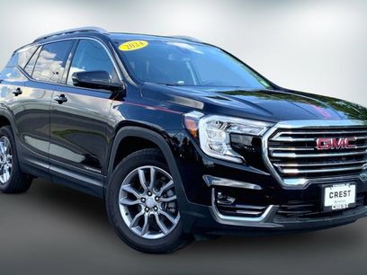 Used 2024 GMC Terrain SLT