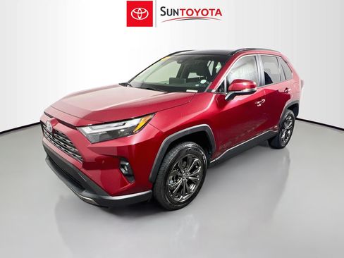 Used 2024 Toyota RAV4 Limited w/ Advanced Technology Package AWD/4WD image 9
