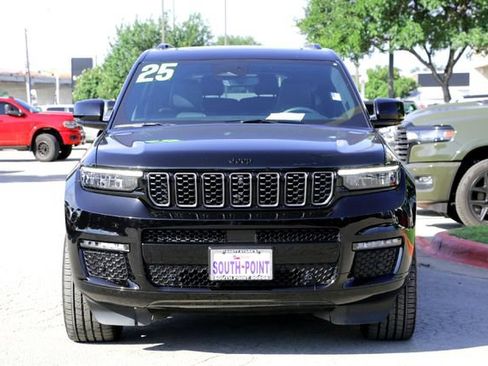 Used 2025 Jeep Grand Cherokee L Summit AWD/4WD image 8