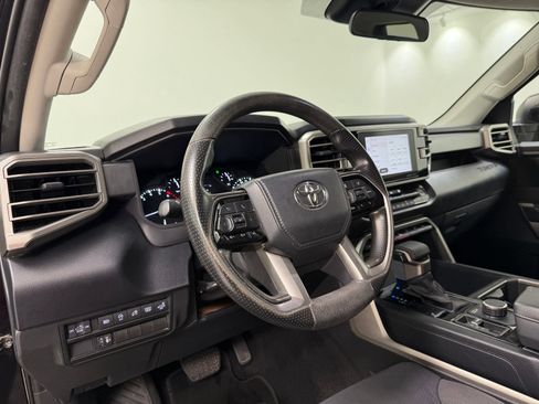 Used 2023 Toyota Tundra SR5 w/ SR5 Convenience Package AWD/4WD image 14