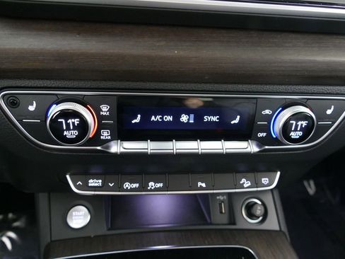 Used 2024 Audi Q5 2.0T Premium image 14