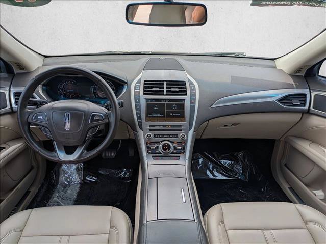 Used 2017 Lincoln MKZ Premiere FWD image 17