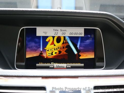 Used 2014 Mercedes-Benz E 350 4MATIC Wagon image 46