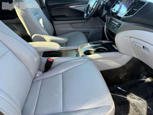 Used 2021 Honda Ridgeline RTL-E image 32