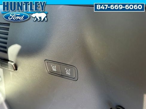Used 2025 Hyundai Santa Fe SEL AWD/4WD image 11