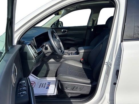 Certified 2025 Kia Sorento X-Line EX image 10
