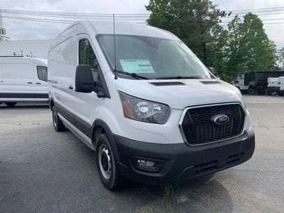 New 2024 Ford Transit 250 148 Medium Roof w/ Load Area Protection Package