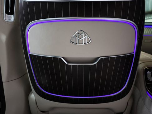 Used 2024 Mercedes-Benz Maybach S 580 4MATIC image 64