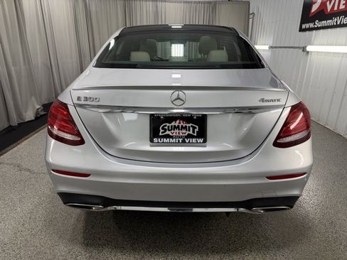 Used 2018 Mercedes-Benz E 300 4MATIC image 5