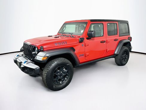 Used 2023 Jeep Wrangler Unlimited AWD/4WD image 3