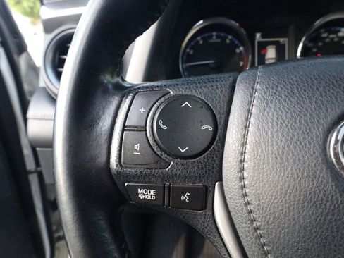 Used 2016 Toyota RAV4 Limited FWD image 26
