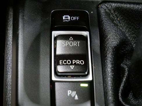 Used 2019 BMW X2 sDrive28i image 21