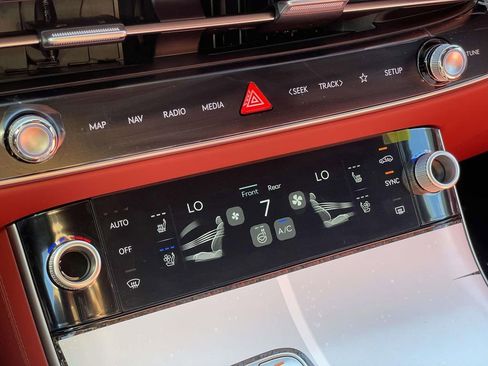 New 2026 Genesis GV70 3.5T Sport Prestige image 17