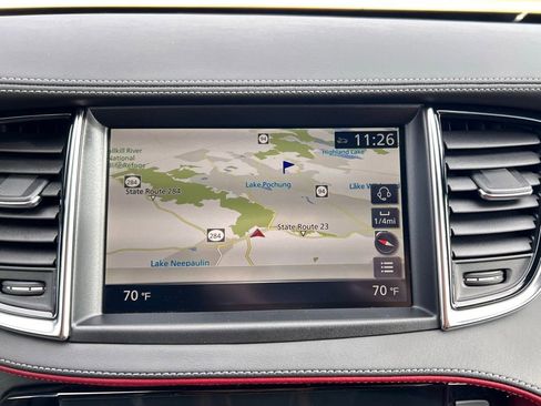 Used 2025 INFINITI QX50 Sport image 27