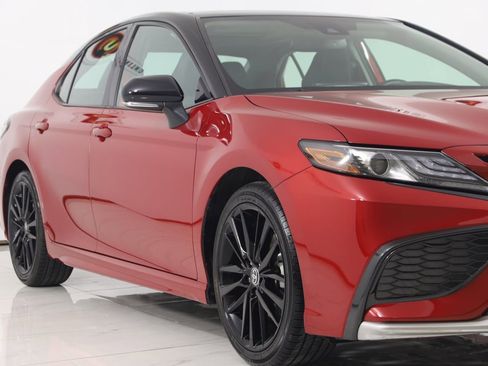 Used 2023 Toyota Camry XSE image 47