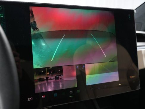 Used 2024 Tesla Model X Plaid image 42