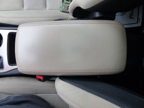 Used 2016 Jeep Grand Cherokee Laredo 75th Anniversary image 58