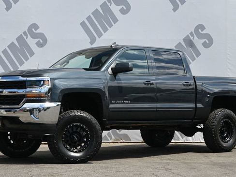 Used 2018 Chevrolet Silverado 1500 LT w/ LPO, Black Pack RWD image 1