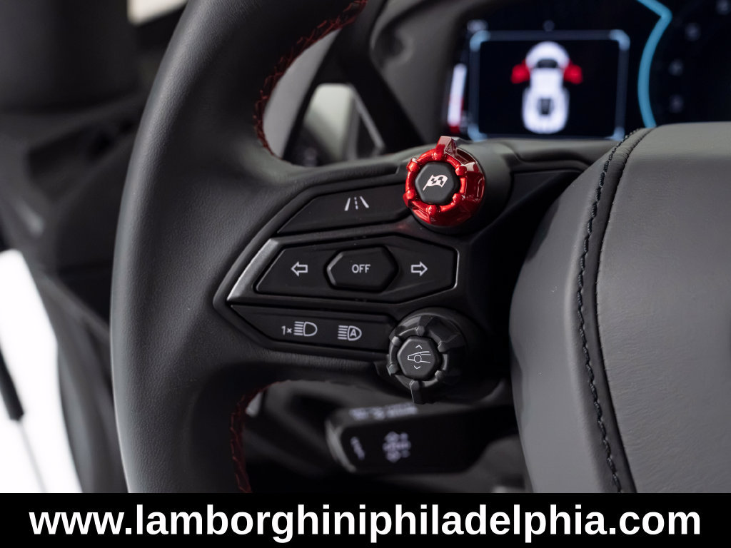 Used 2024 Lamborghini Revuelto AWD/4WD image 20