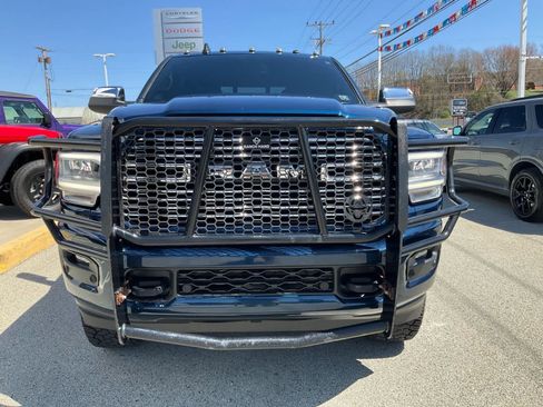 Used 2022 RAM 2500 Laramie AWD/4WD image 3