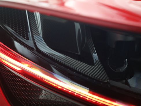 Used 2019 McLaren 720S Performance RWD image 43