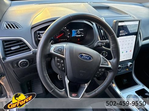 Used 2024 Ford Edge ST image 22