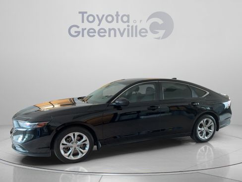 Used 2023 Honda Accord LX image 2