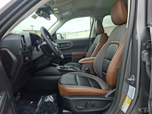 Certified 2024 Ford Bronco Sport Outer Banks w/ Tech Package AWD/4WD image 13