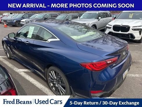 Used 2017 INFINITI Q60 Red Sport 400 image 7
