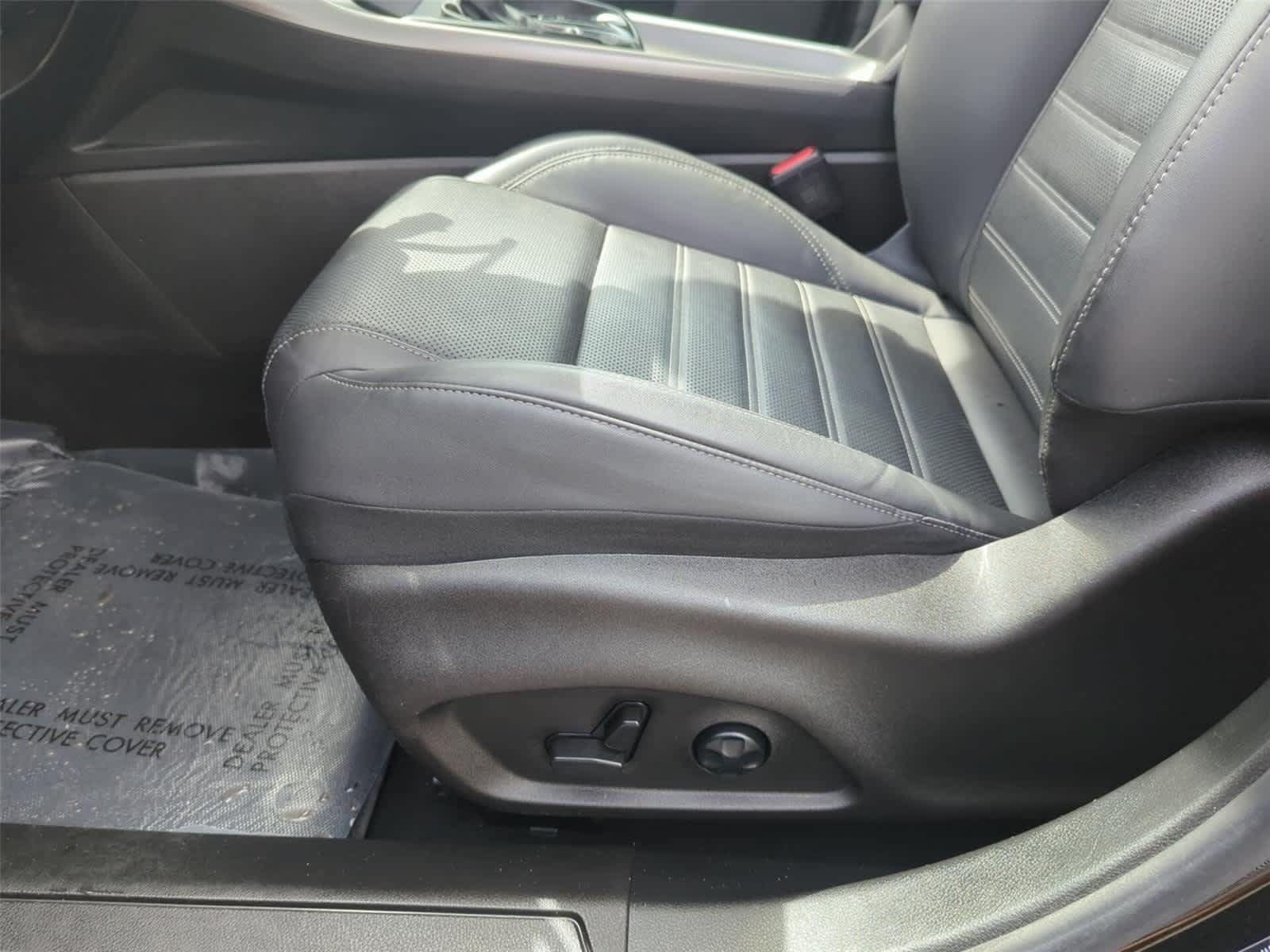 Used 2024 Dodge Hornet R/T Plus w/ R/T Blacktop Package AWD/4WD image 14