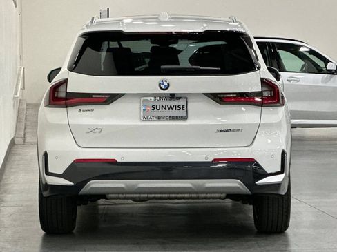 Used 2026 BMW X1 xDrive28i w/ Technology Package AWD/4WD image 5