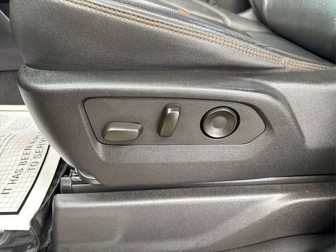 Used 2022 GMC Sierra 1500 AT4 w/ AT4 Premium Package image 43